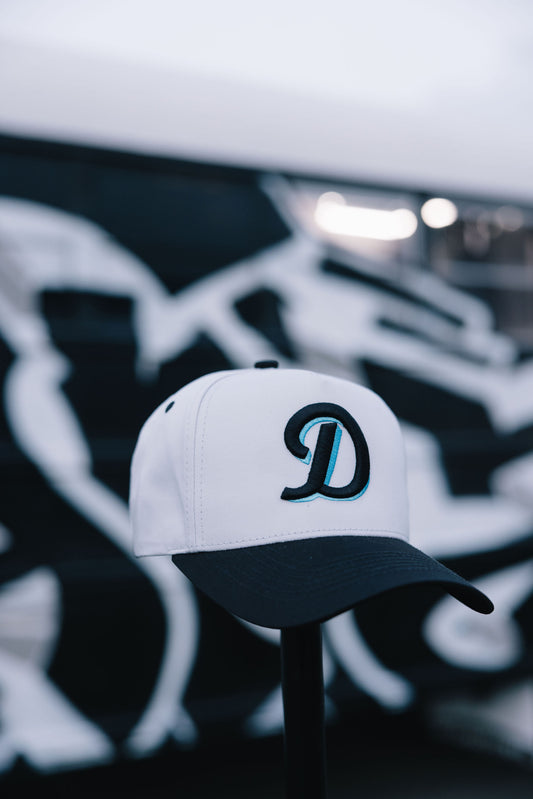 (E) DISTANZ "D" GREY/BLACK CAP